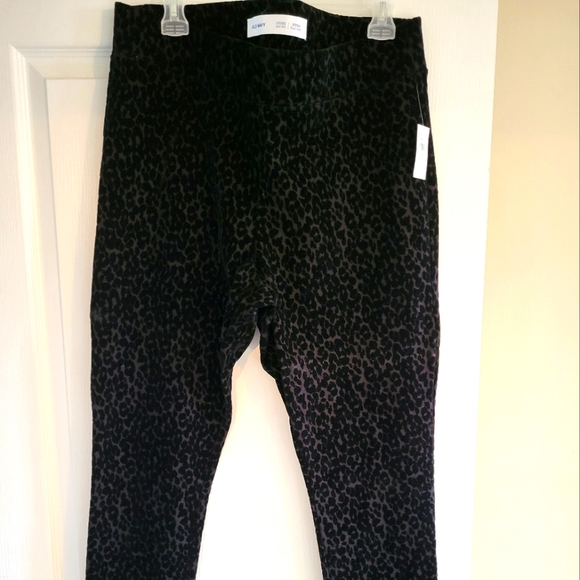 Old Navy stevie XL pull on velvet leopard pant. - Picture 1 of 4